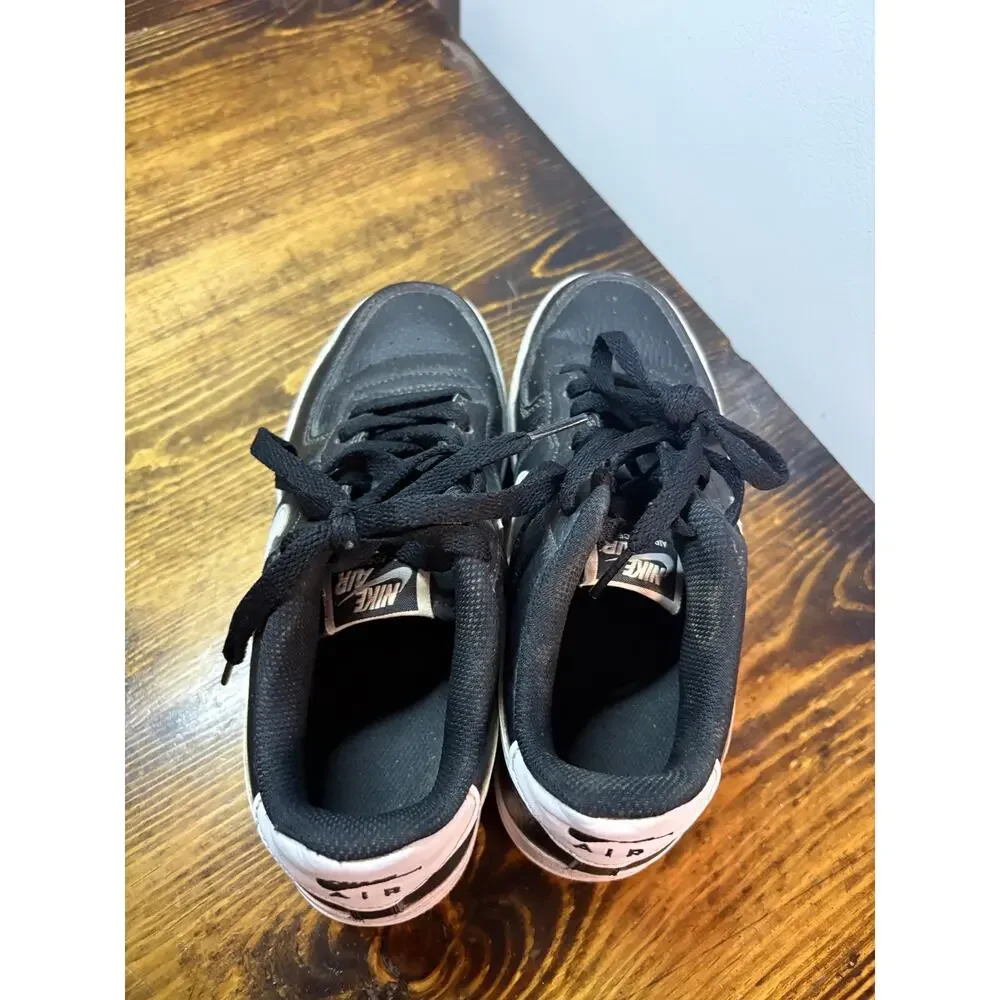 Nike‎ Black Sneakers Size 5Y